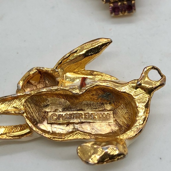 Vintage Rabbit Pendant Charm Rhinestone Brooch lot - Picture 4 of 8